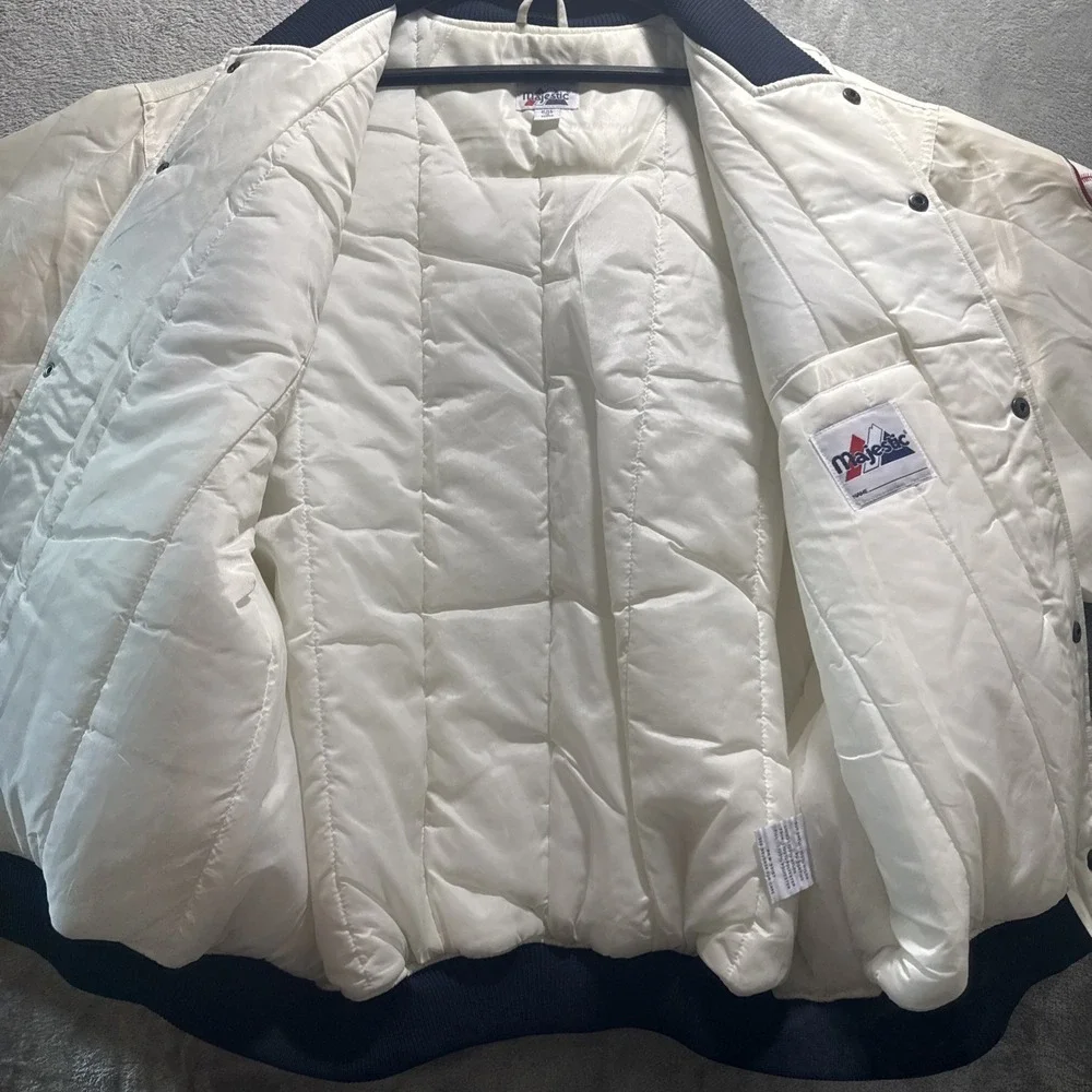 Vintage New York Yankees Majestic Satin Bomber Jacket White Cream Sz XXL 90's - Picture 11 of 16